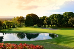 Golf Torremirona (Espagne) - Séjour 7Jrs / 6Nts à Torremirona avec un stage débutant 5 jours accompagné d'un pro EGF.